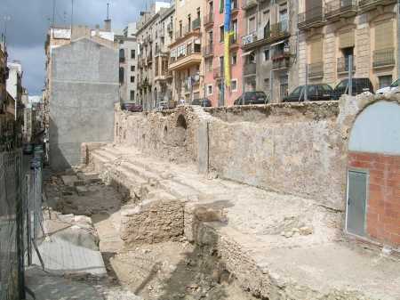 Roman Circus (Street Divider)